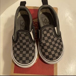 Checkered toddler boy vans